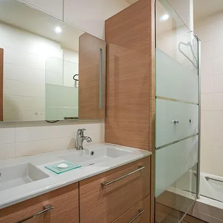 Chic Haven In Appartement